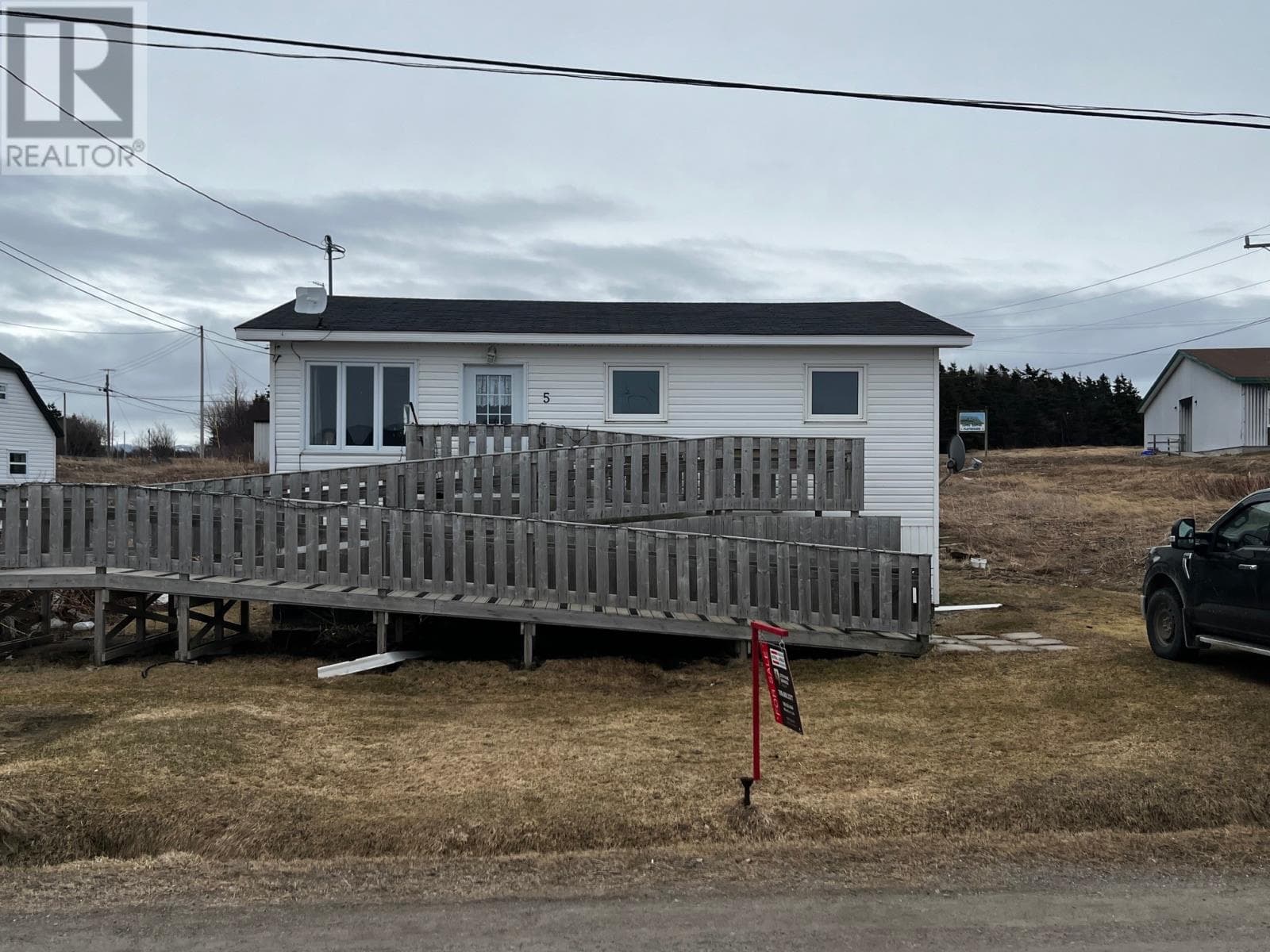 2 bed 1 bath single family at 5 Grades Road — $129,900