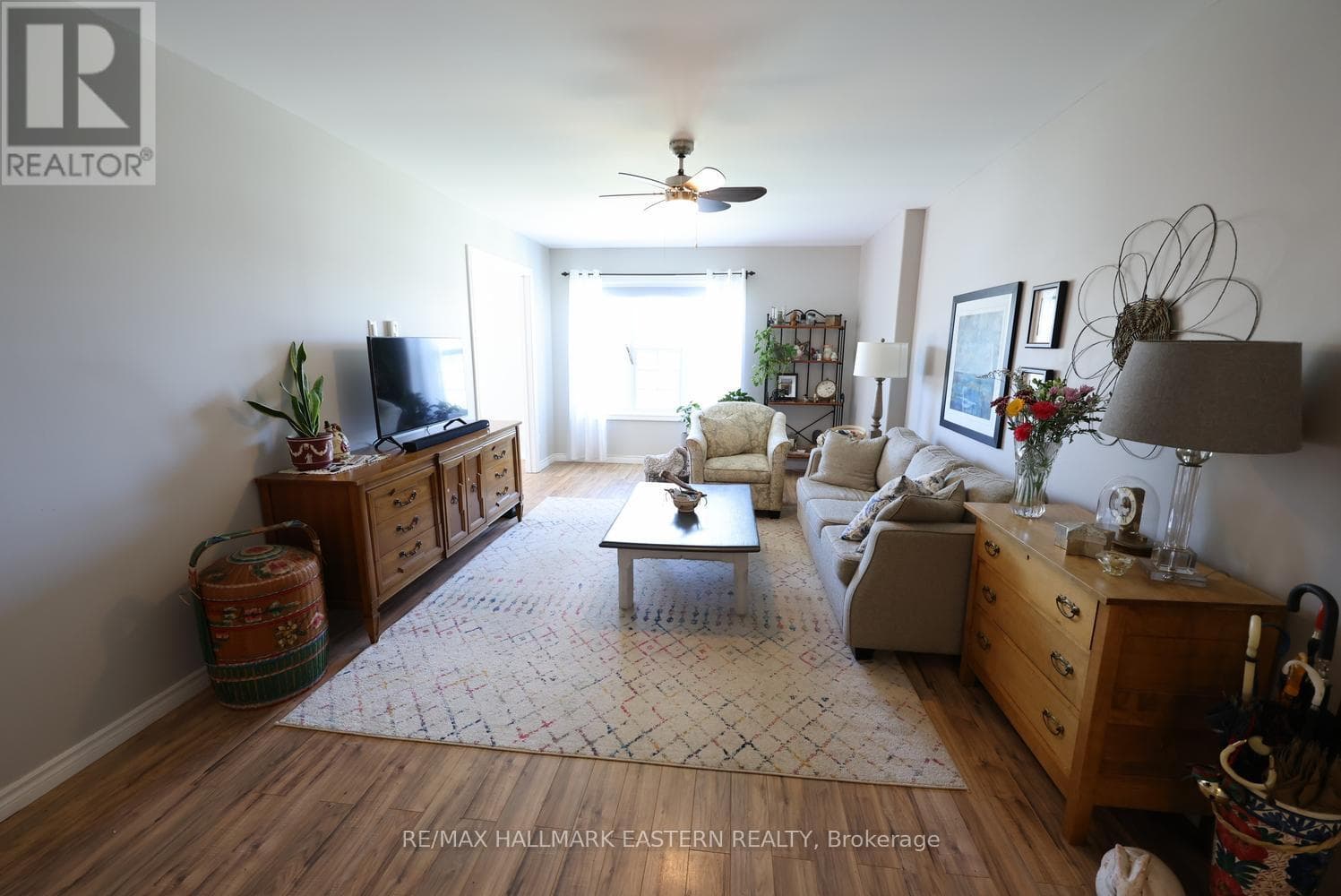 6 - 122 HOMEWOOD AVENUE photo 4