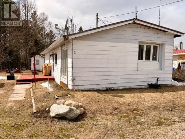 1 - 9358 HIGHWAY 63 photo 2