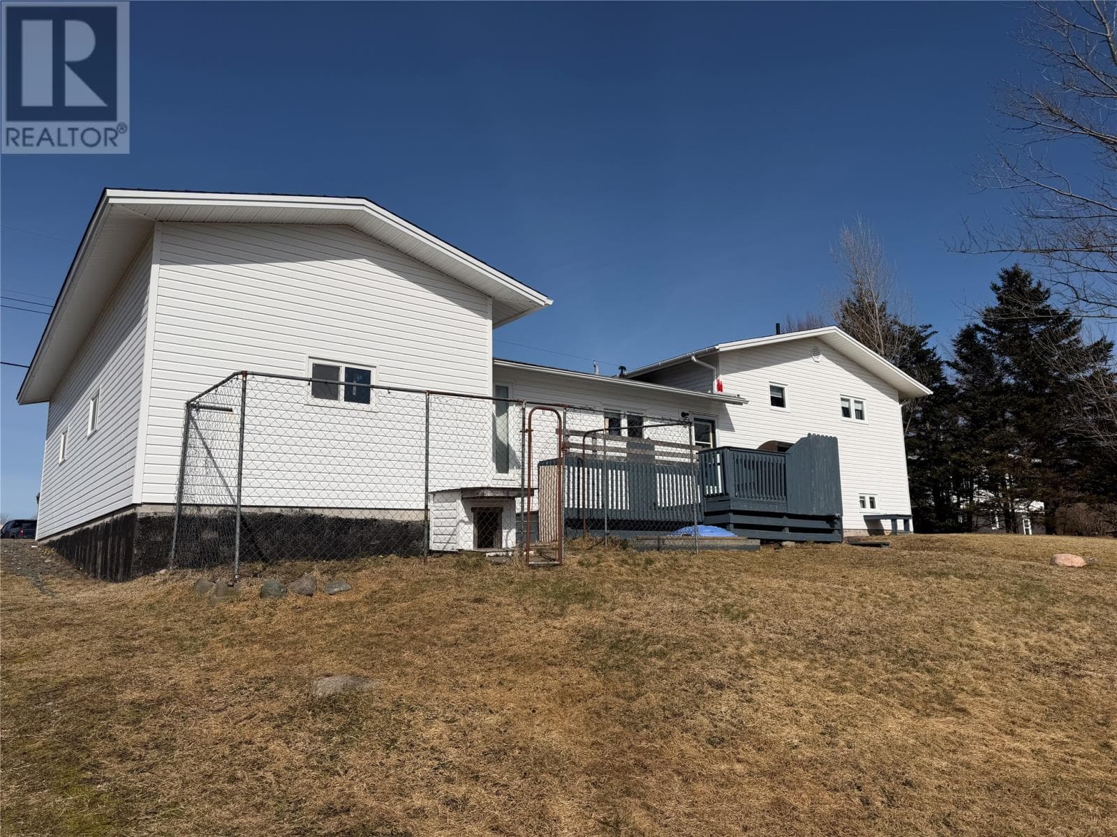 136 - 138 Greenwood Street photo 2