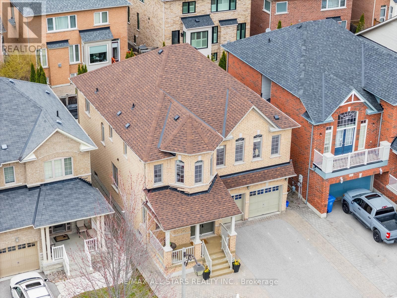 38 SUGARDALE STREET photo 3