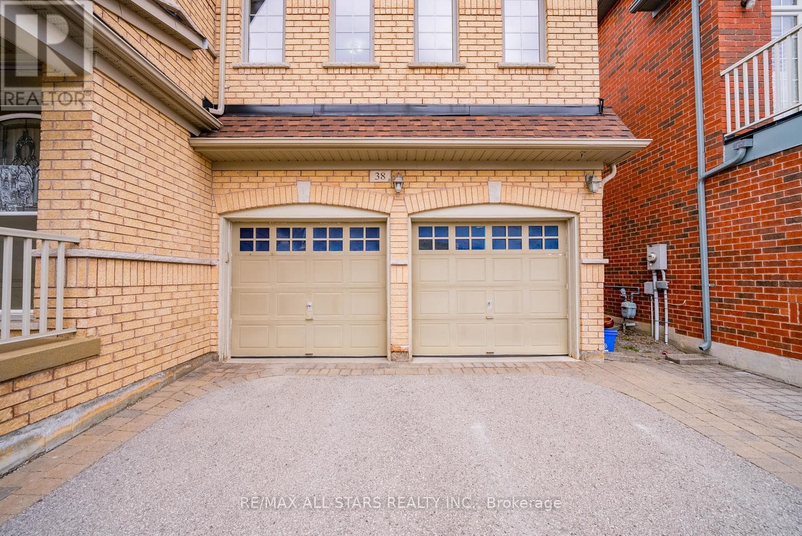 38 SUGARDALE STREET photo 5