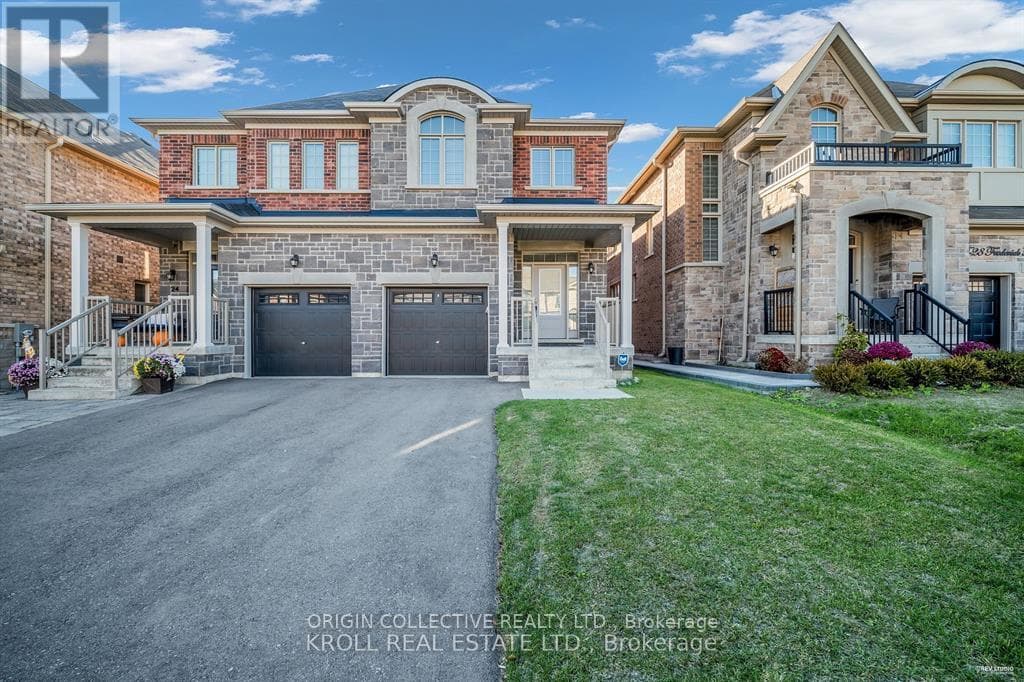26 FREDERICK TAYLOR WAY photo 2