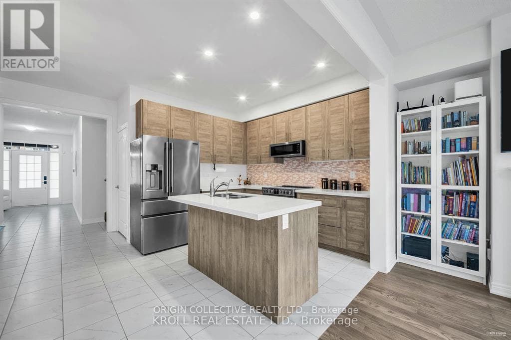 26 FREDERICK TAYLOR WAY photo 3