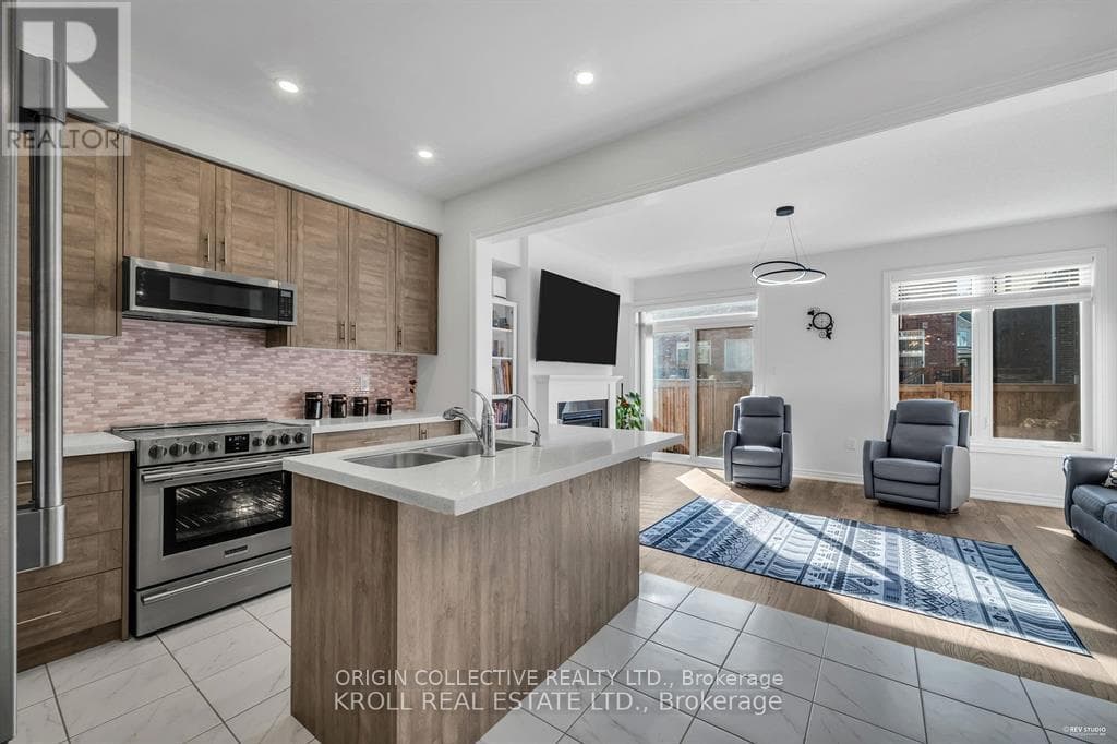 26 FREDERICK TAYLOR WAY photo 5