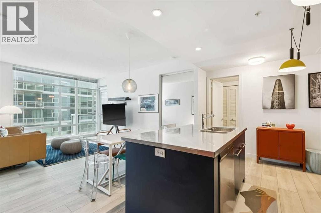 1401, 215 13 Avenue SW photo 5