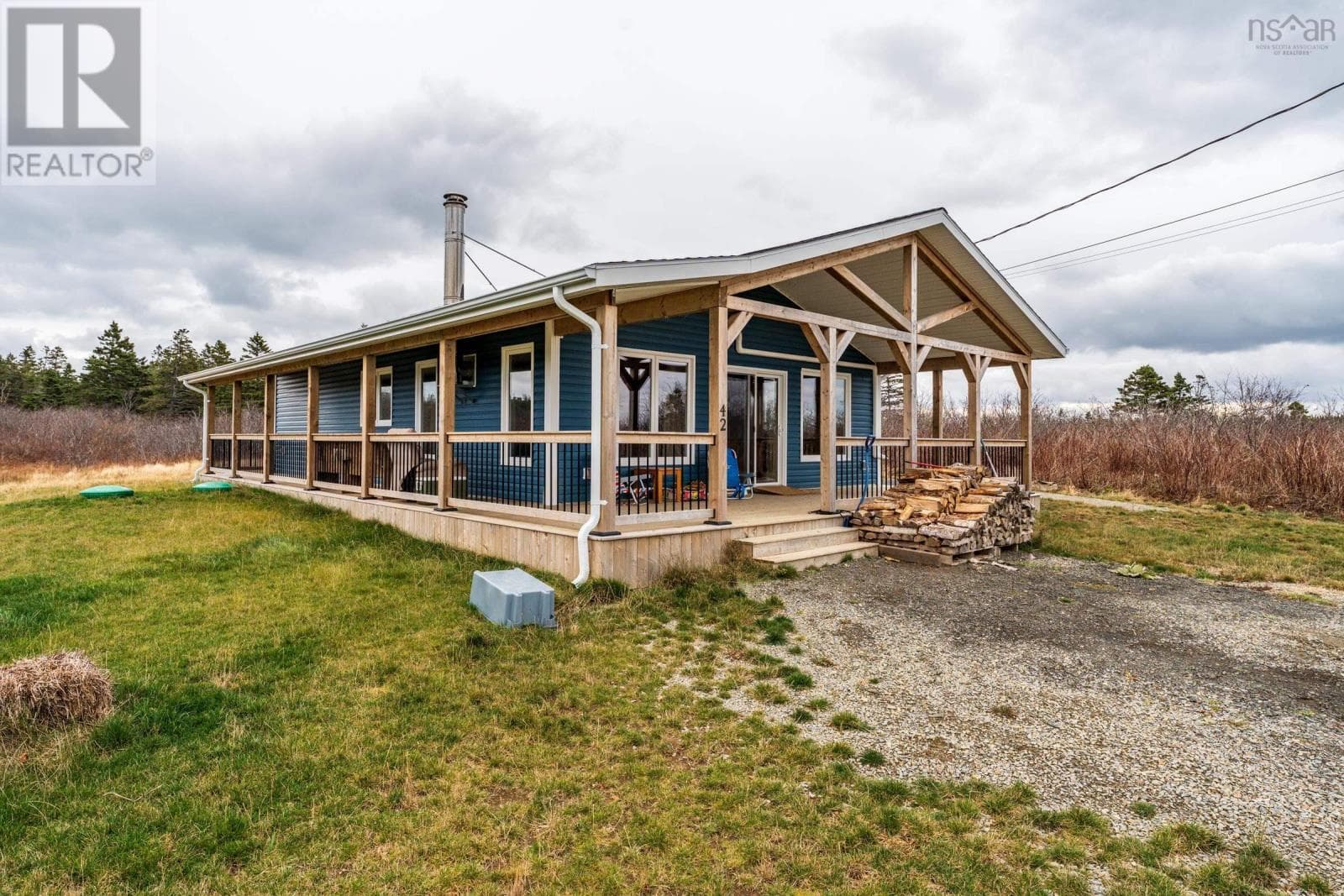 3 bed 1 bath single family at 42 Beecher's Lane — $1,249,599