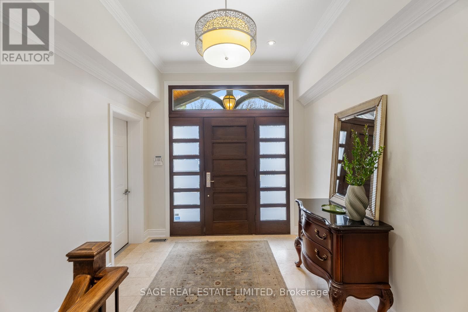 31 ASHWOOD CRESCENT photo 4
