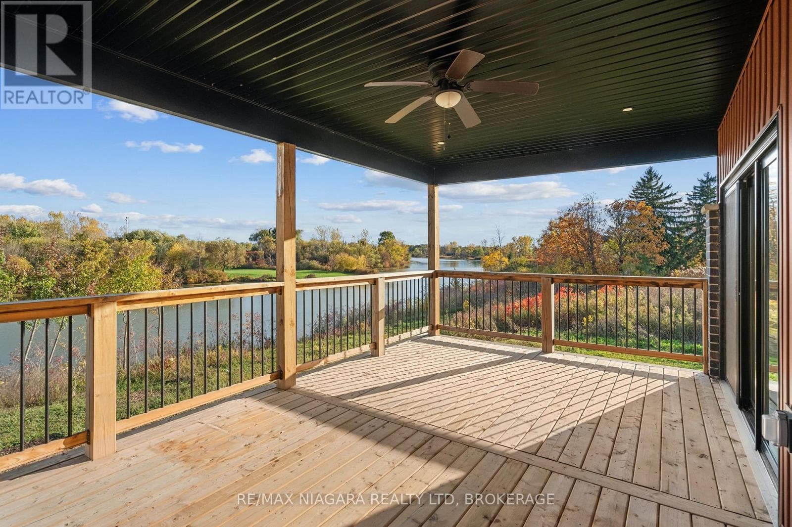 252 COLBECK DRIVE photo 5