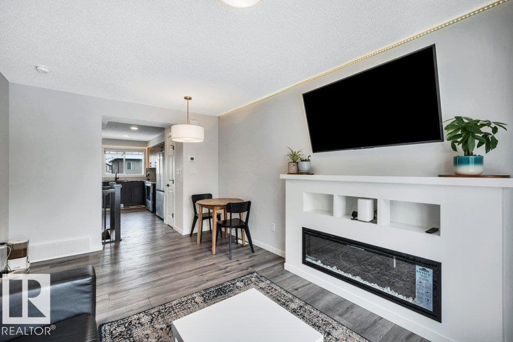 #28 1530 TAMARACK BV NW photo 10