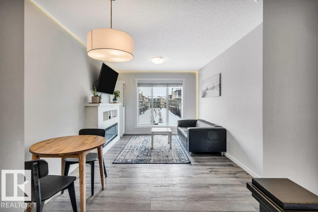 #28 1530 TAMARACK BV NW photo 8