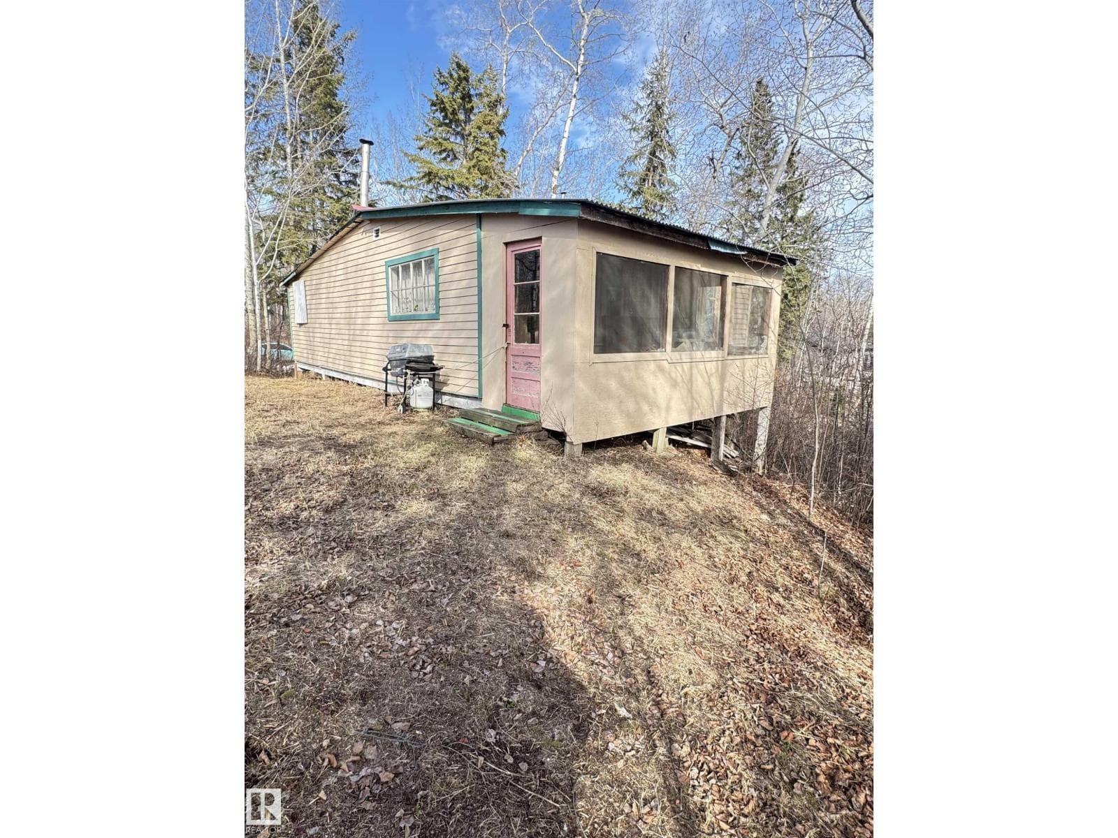 863 Westcove Drive