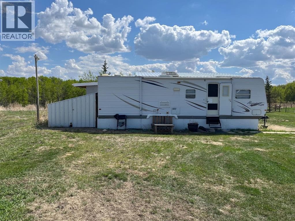15 Ranch Road photo 4