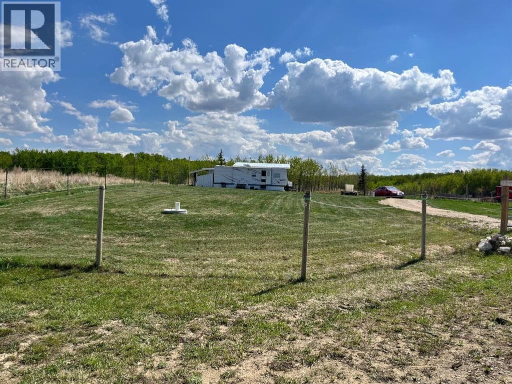 15 Ranch Road photo 3