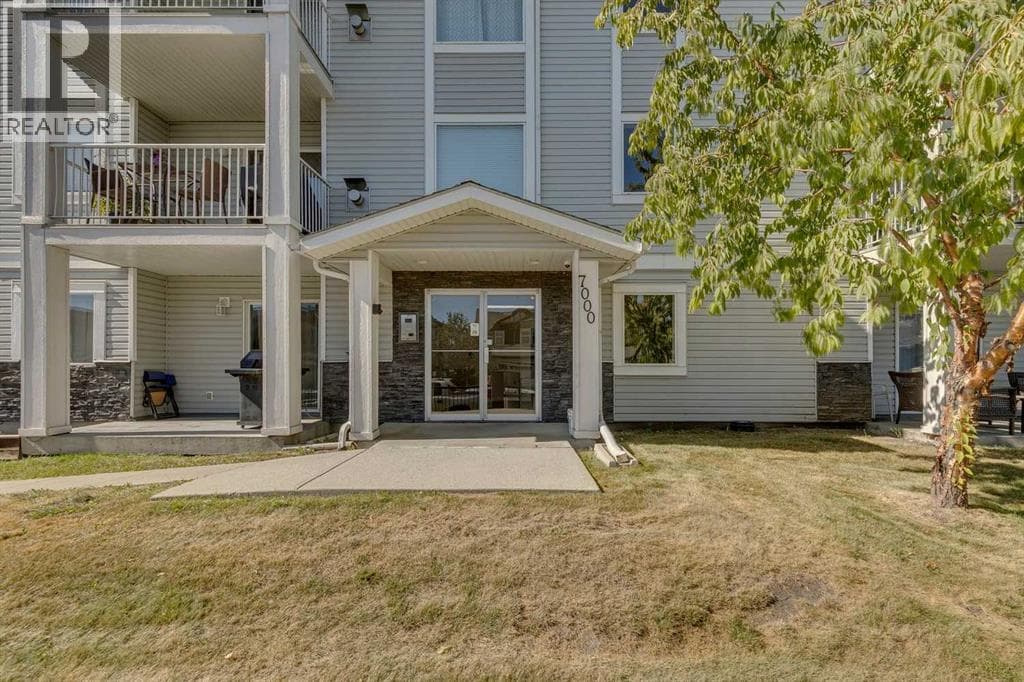 301, 7301 Valleyview Park SE photo 2