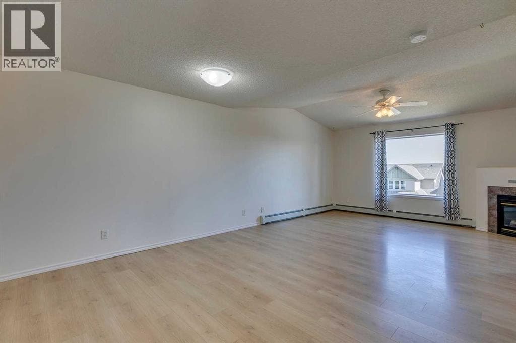 301, 7301 Valleyview Park SE photo 5