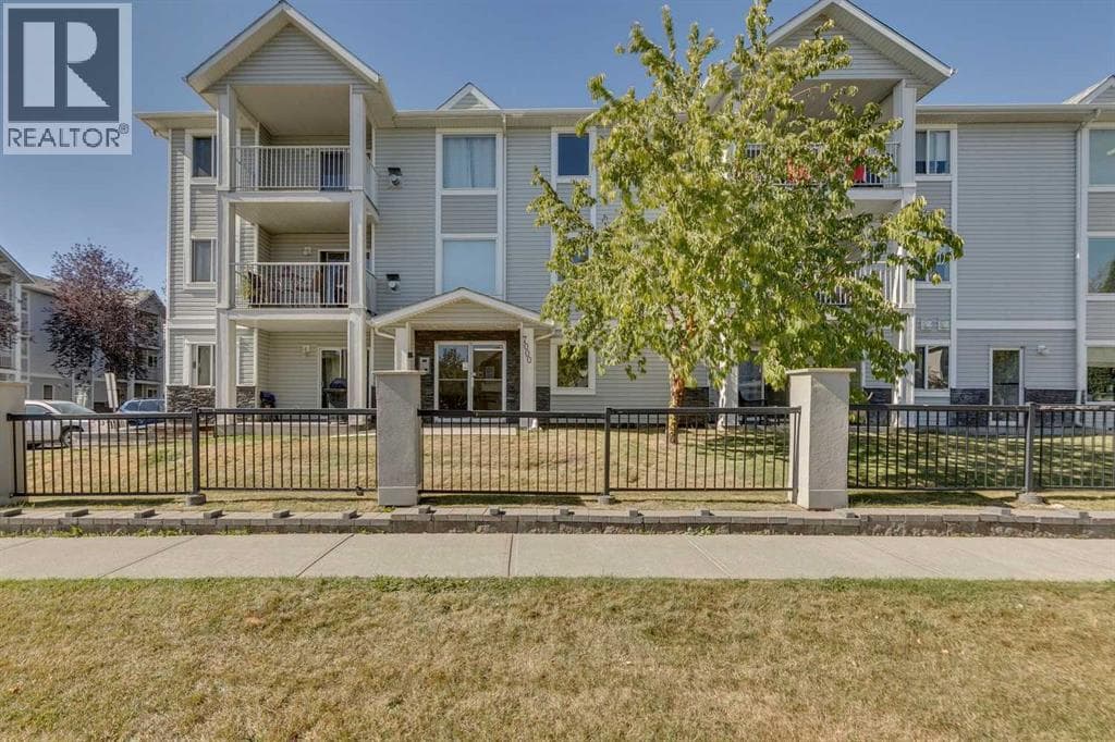 2 bed 2 bath single family at 301, 7301 Valleyview Park SE — $265,000