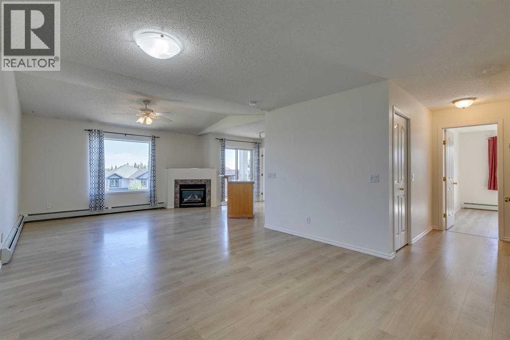 301, 7301 Valleyview Park SE photo 4
