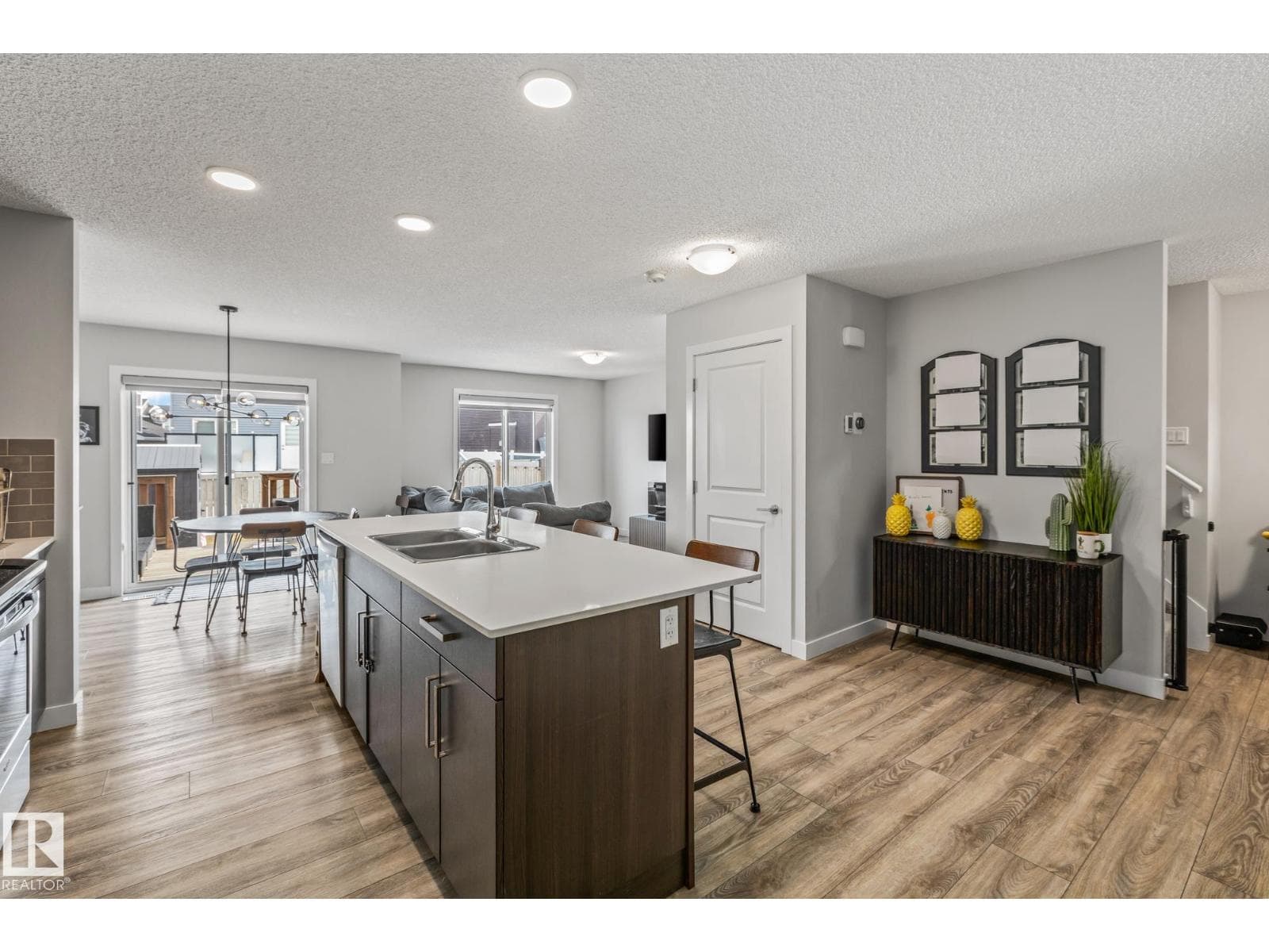 856 EBBERS CR NW photo 5