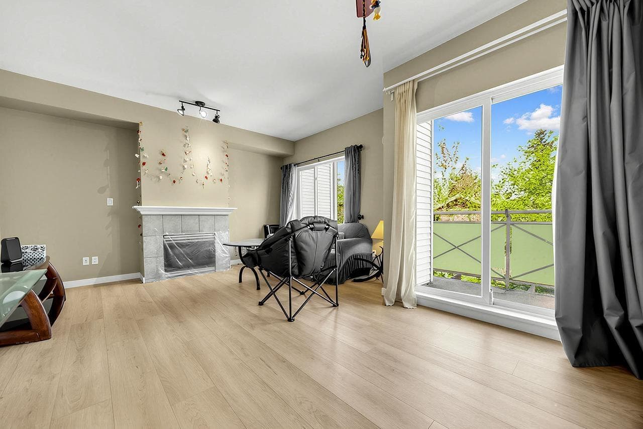 15 15133 29A AVENUE photo 4