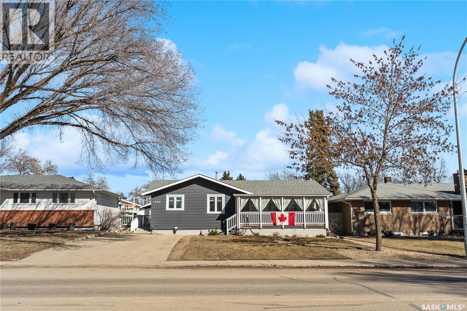 3 bed 3 bath single family at 1306 W AVENUE N — $389,900