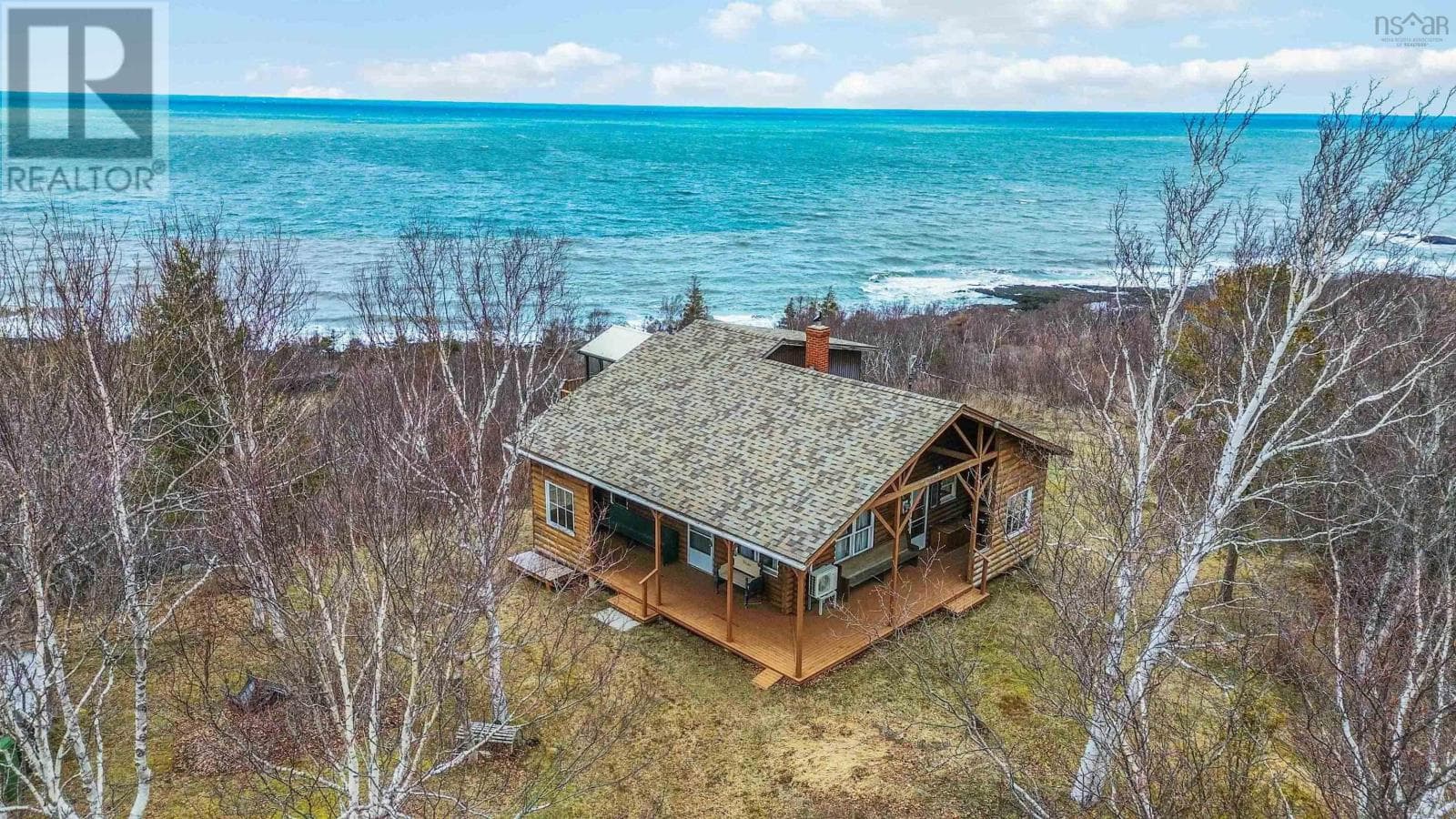4805 Shore Road W photo 2