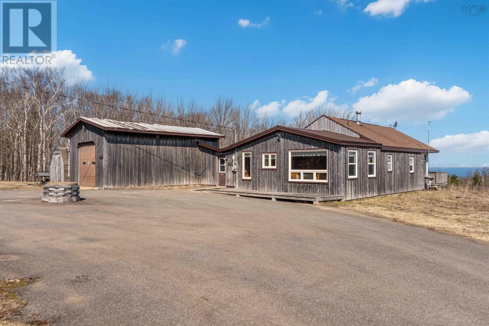 2481 Broad Cove Road photo 2