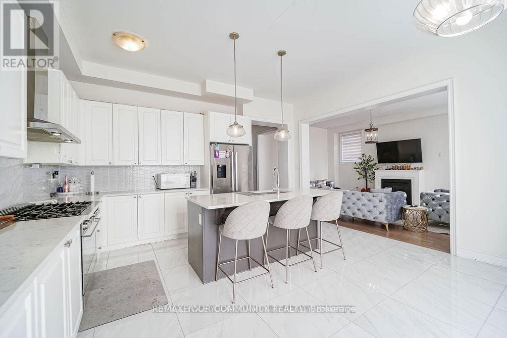 133 MARCEL BRUNELLE DRIVE photo 5