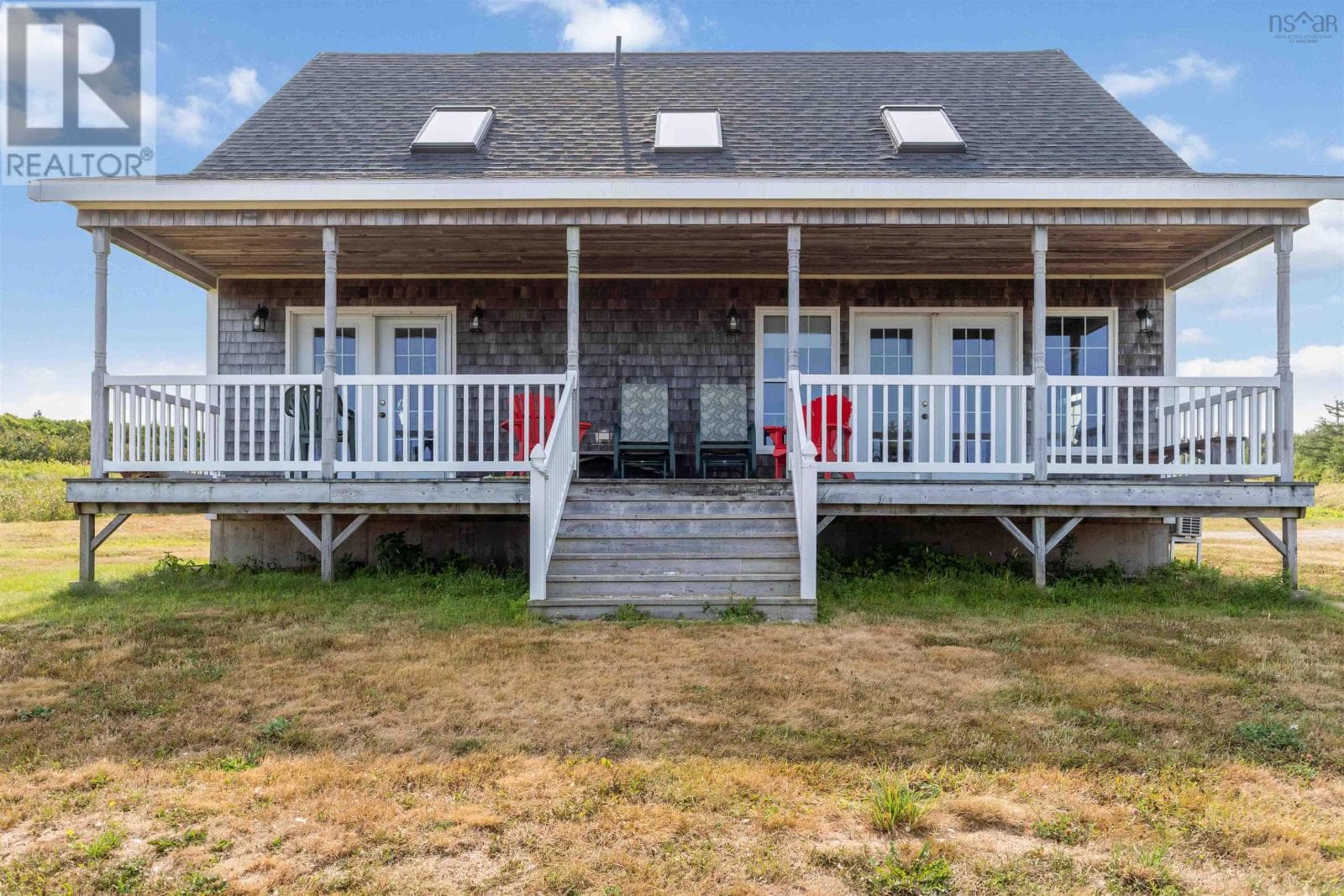 885 Fort Point Road photo 3