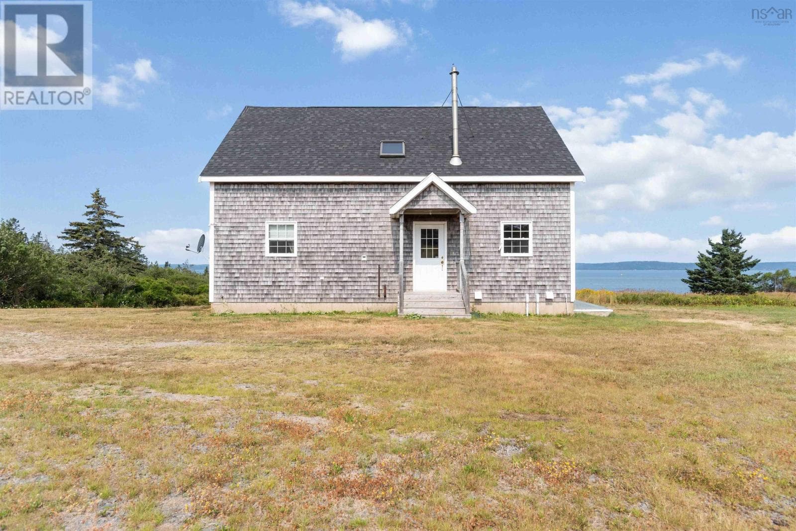 885 Fort Point Road photo 5