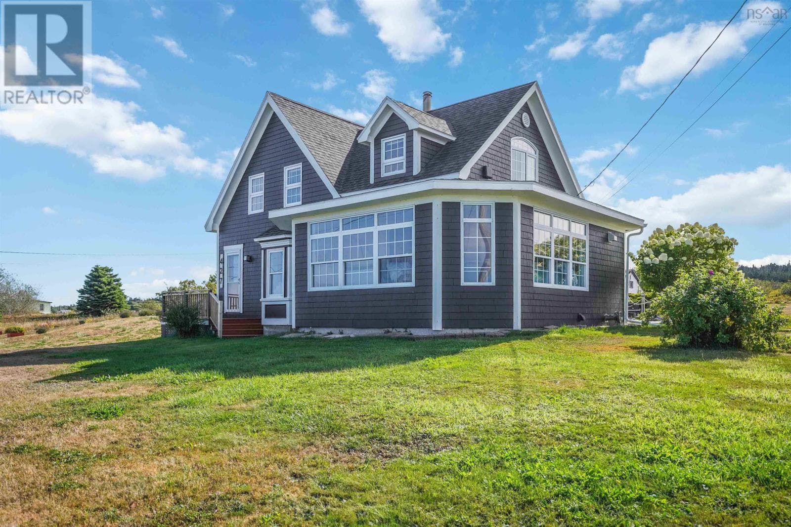 427 Overcove Road photo 2