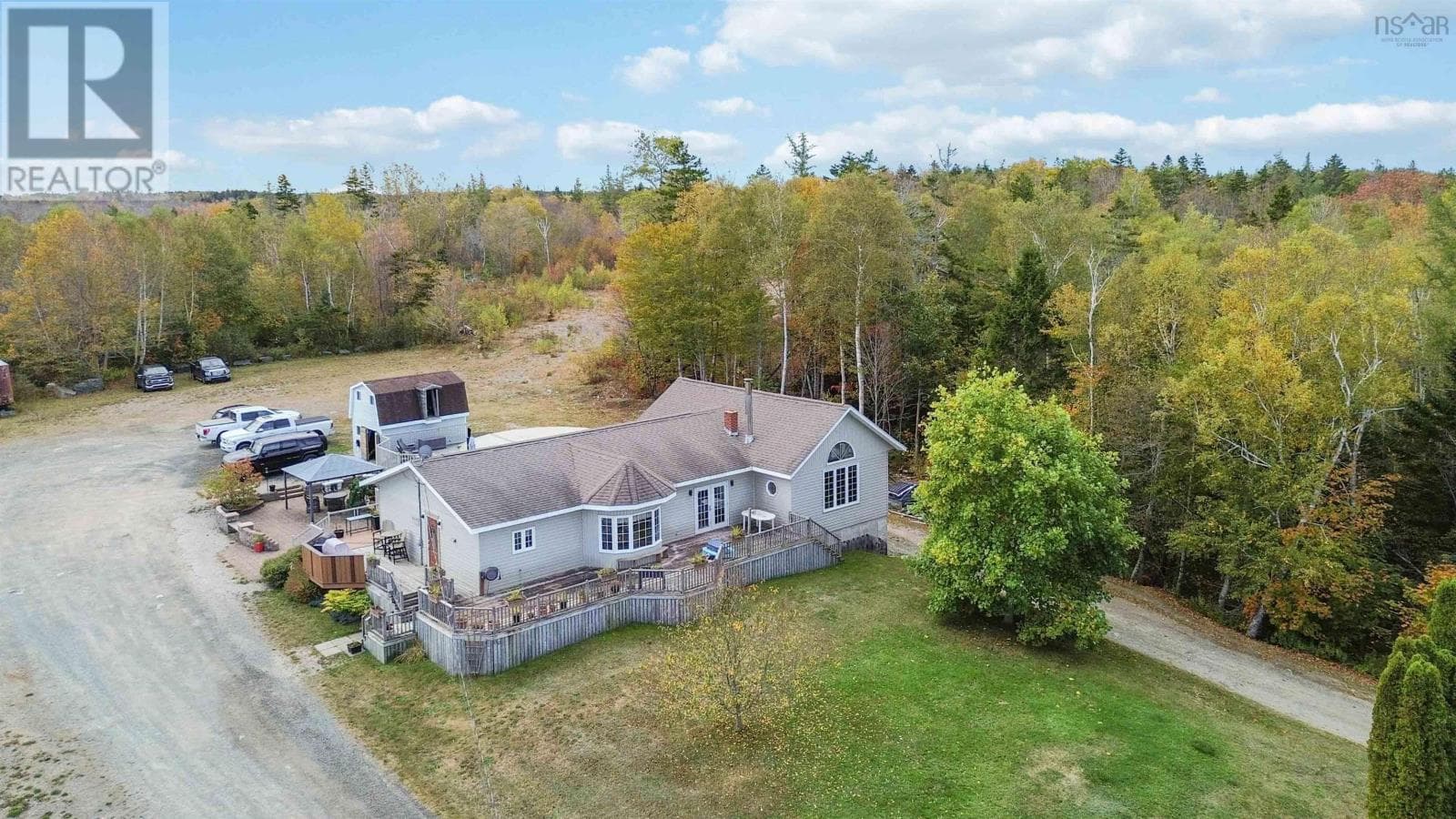 60 Weymouth Falls Road photo 4