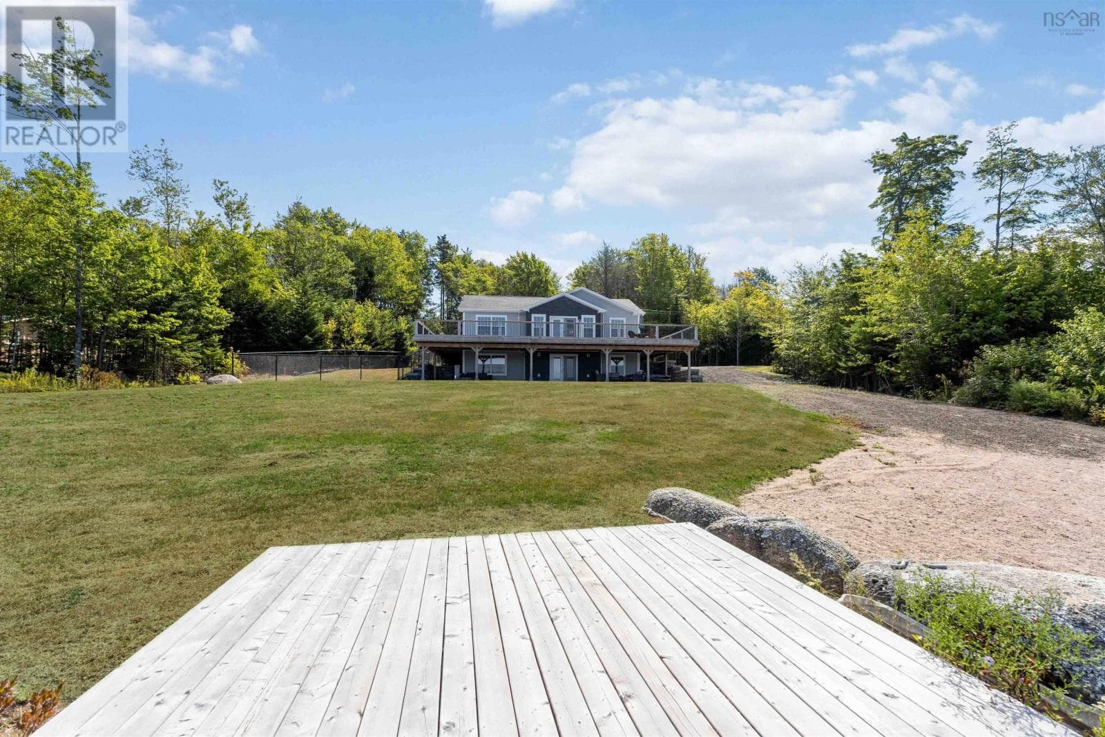 181 Timberland Road photo 3