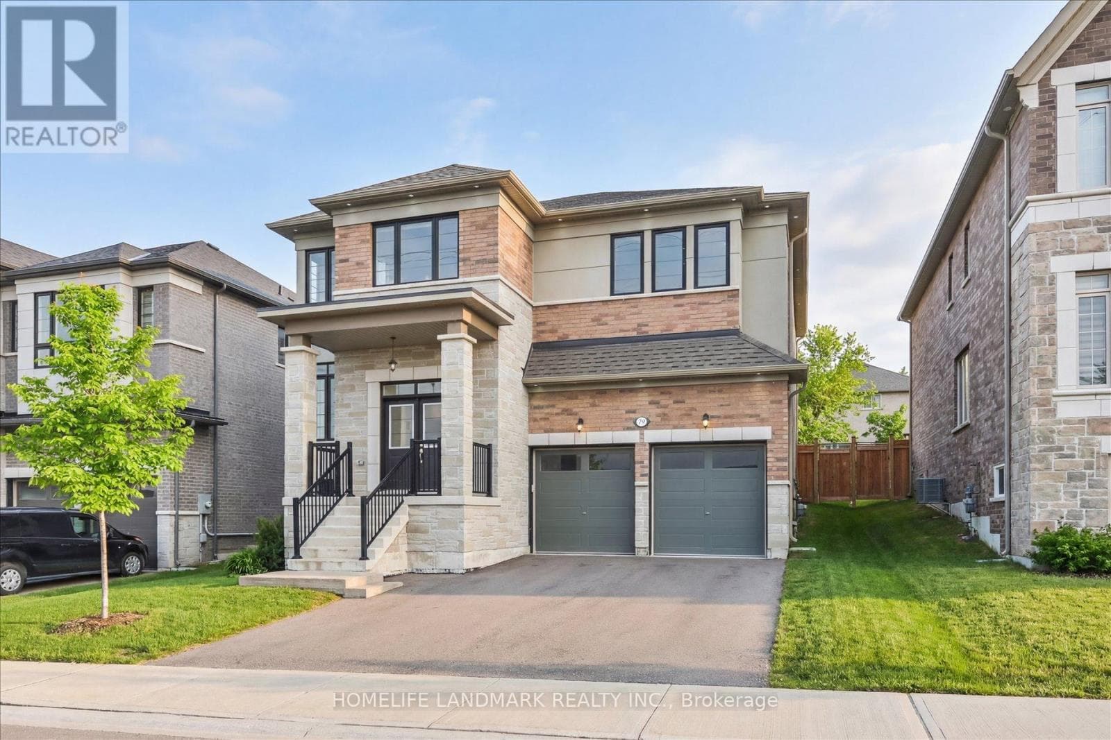79 BETHPAGE CRESCENT photo 2