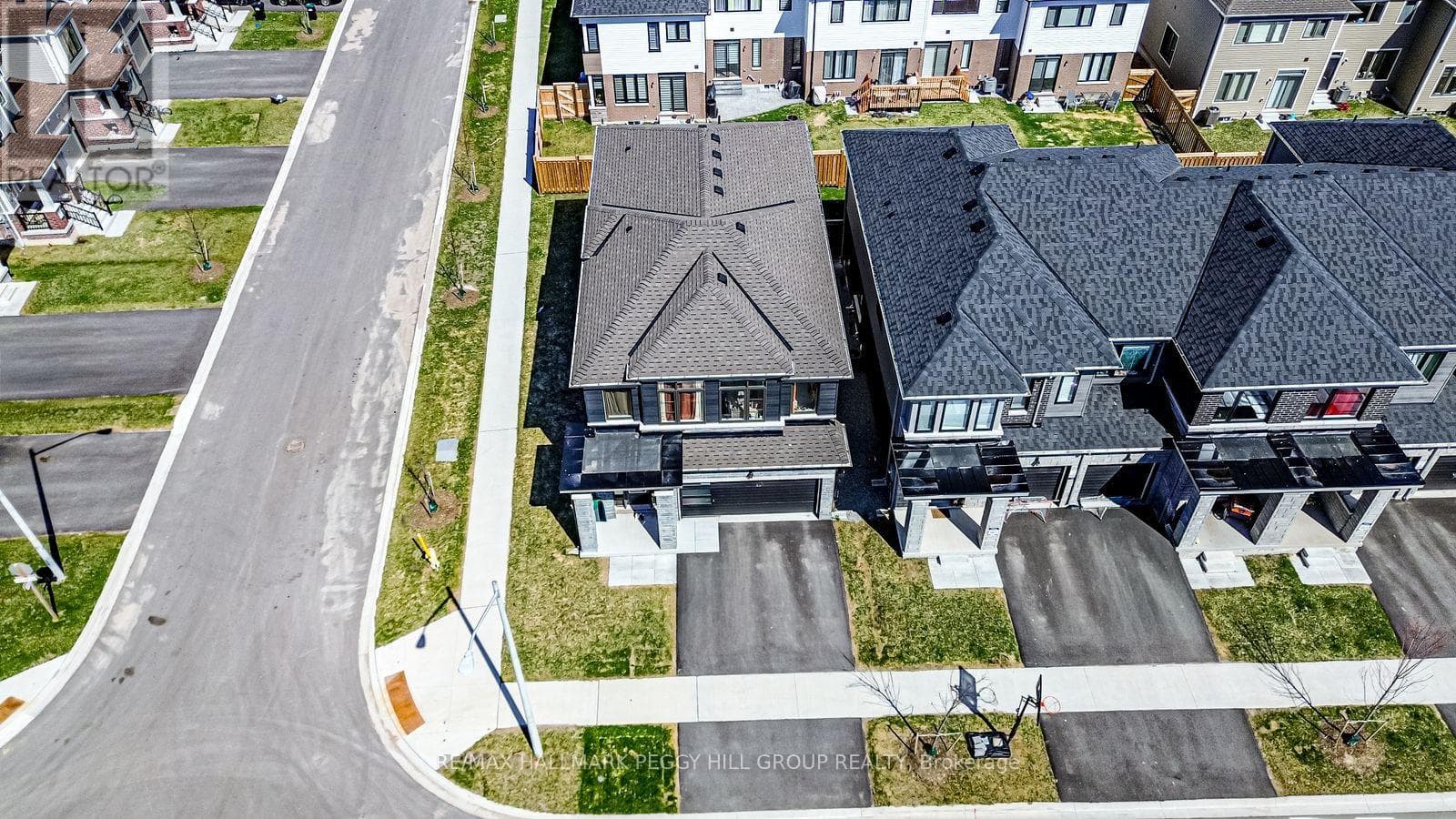 52 DURHAM AVENUE photo 5