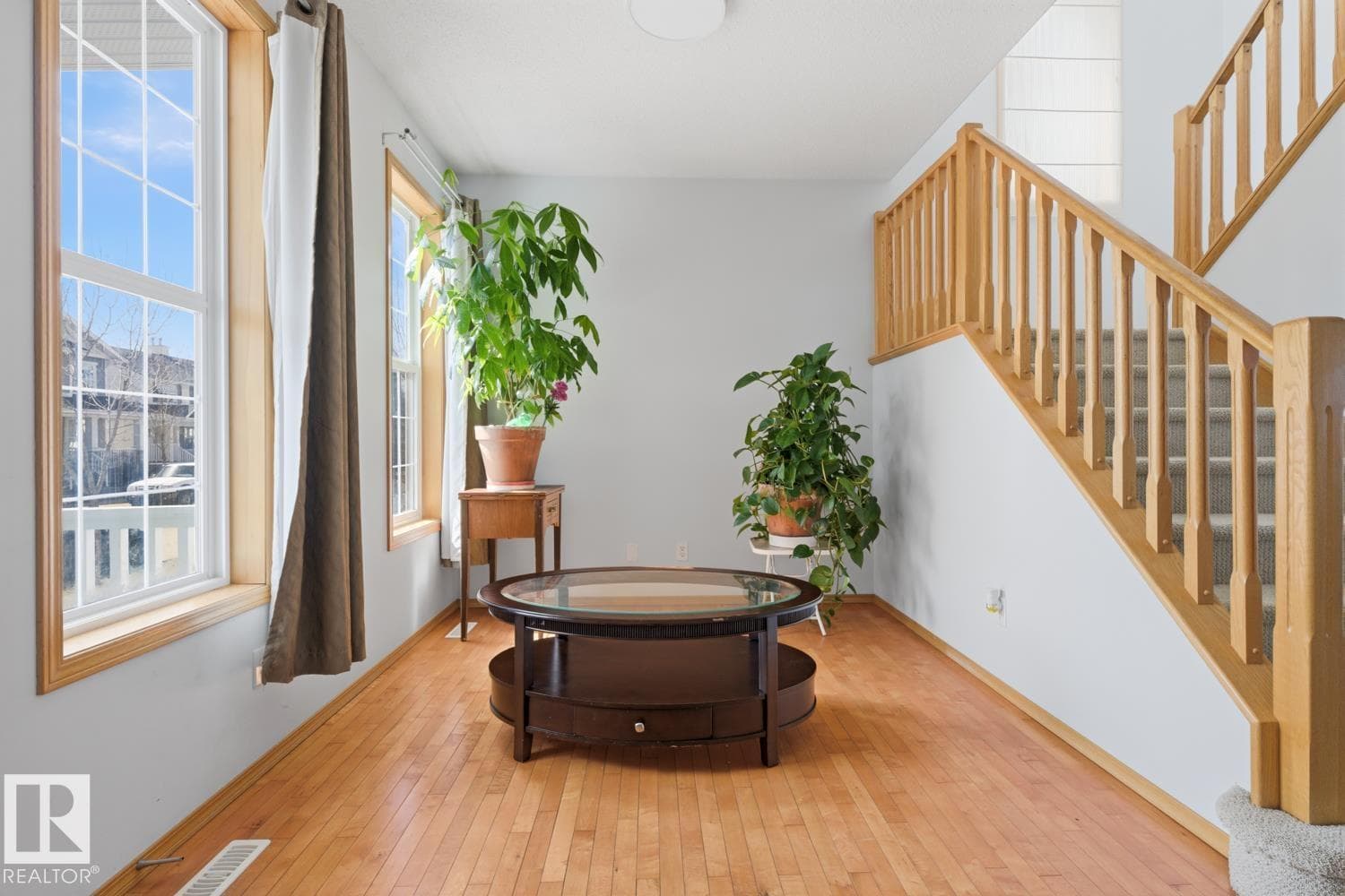 9904 144 AV NW photo 3