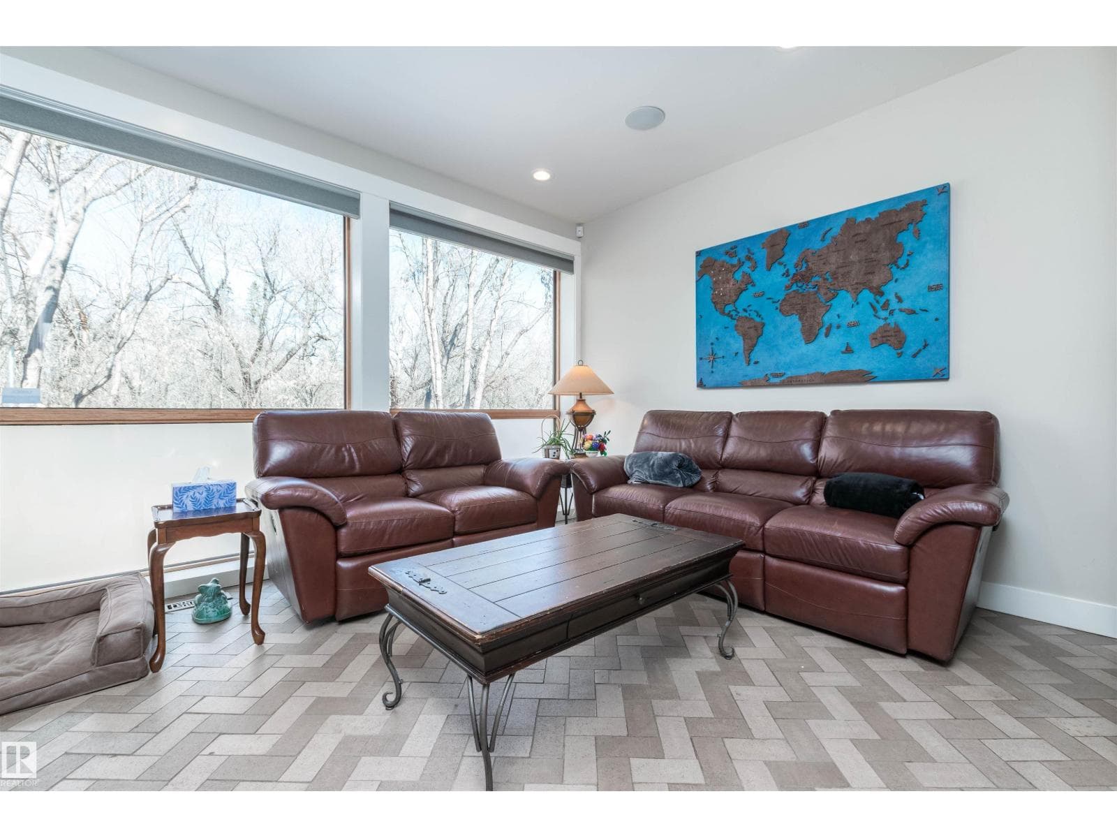 9629 84 AV NW photo 5