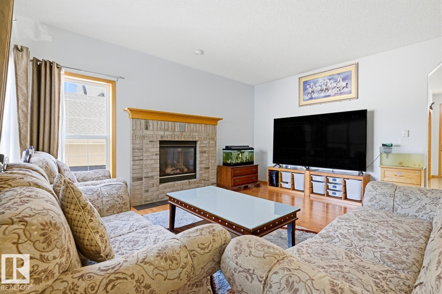 9904 144 AV NW photo 5