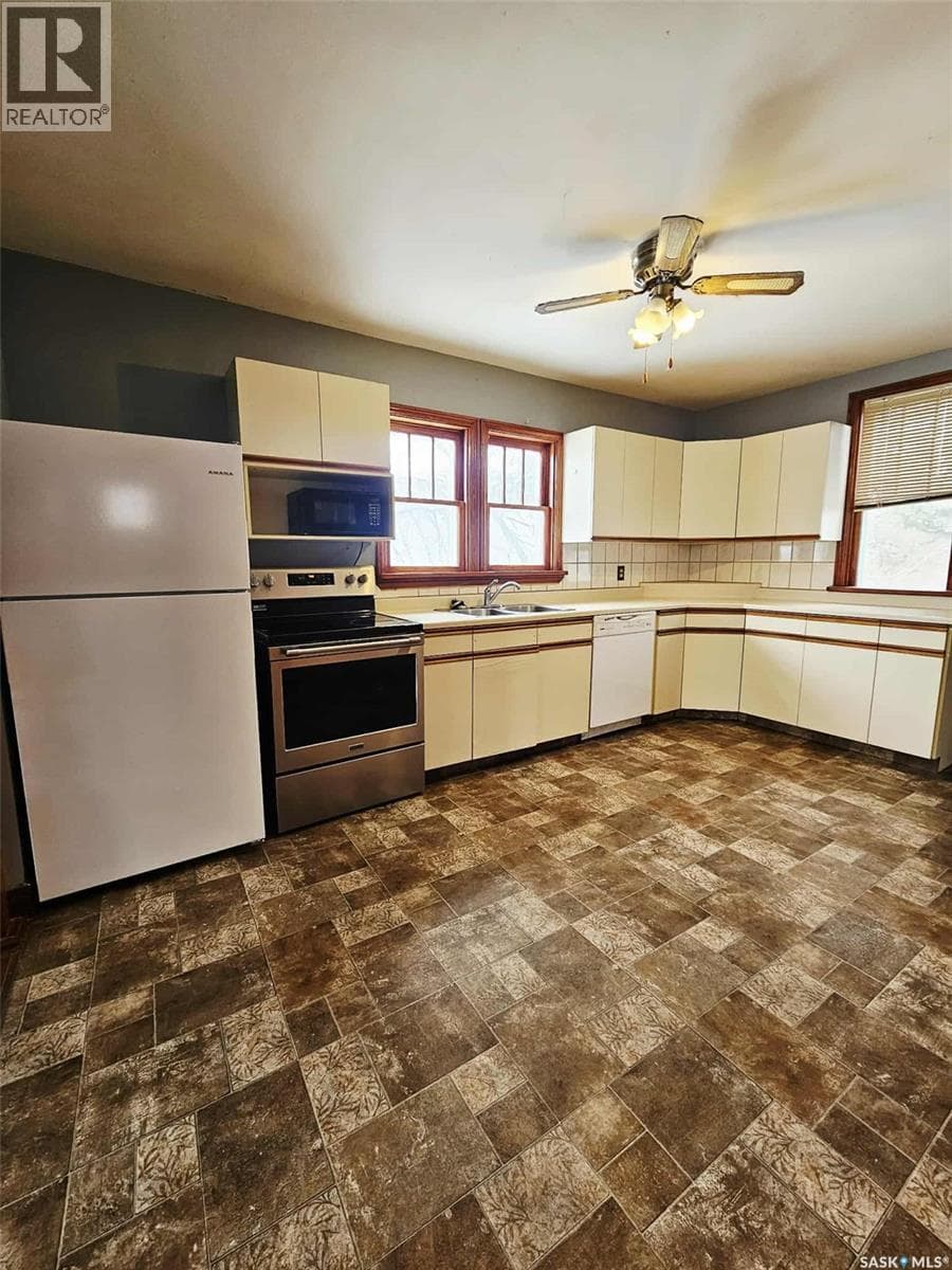 303 Ohlen STREET photo 5