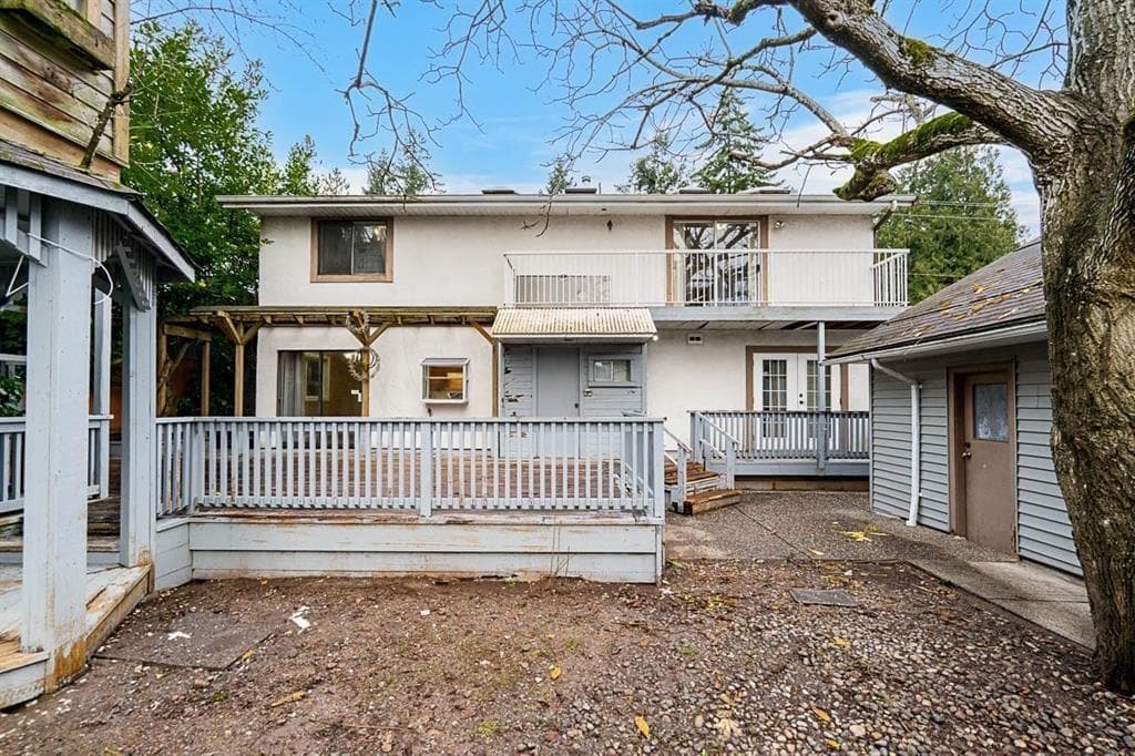 14720 60 AVENUE photo 2