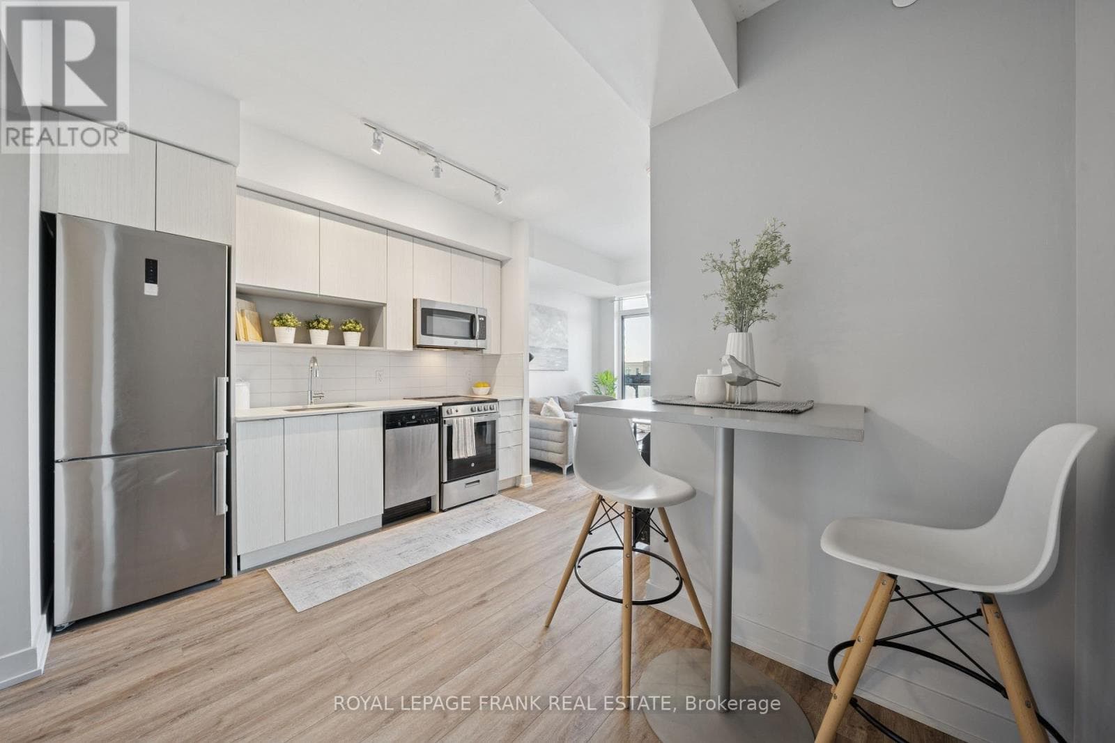 2 bed 2 bath single family at 409 - 630 GREENWOOD AVENUE — $525,000