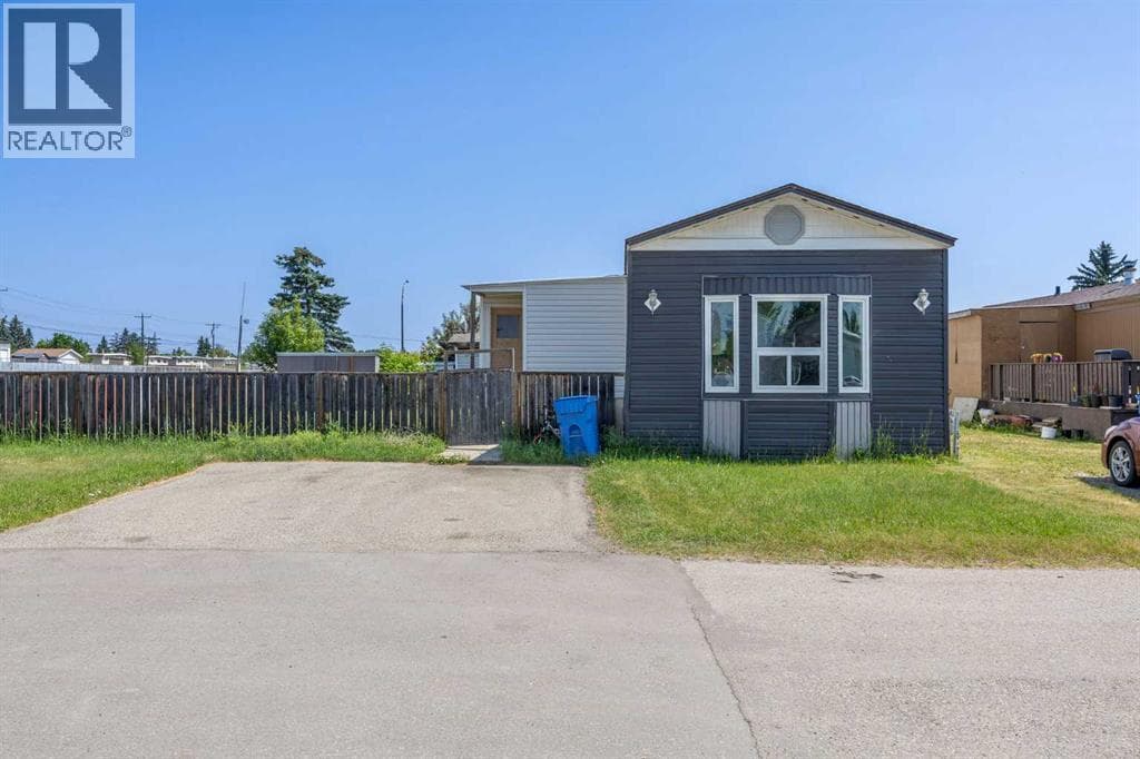 3 bed 2 bath single family at 322, 6220 17 Avenue SE — $95,000