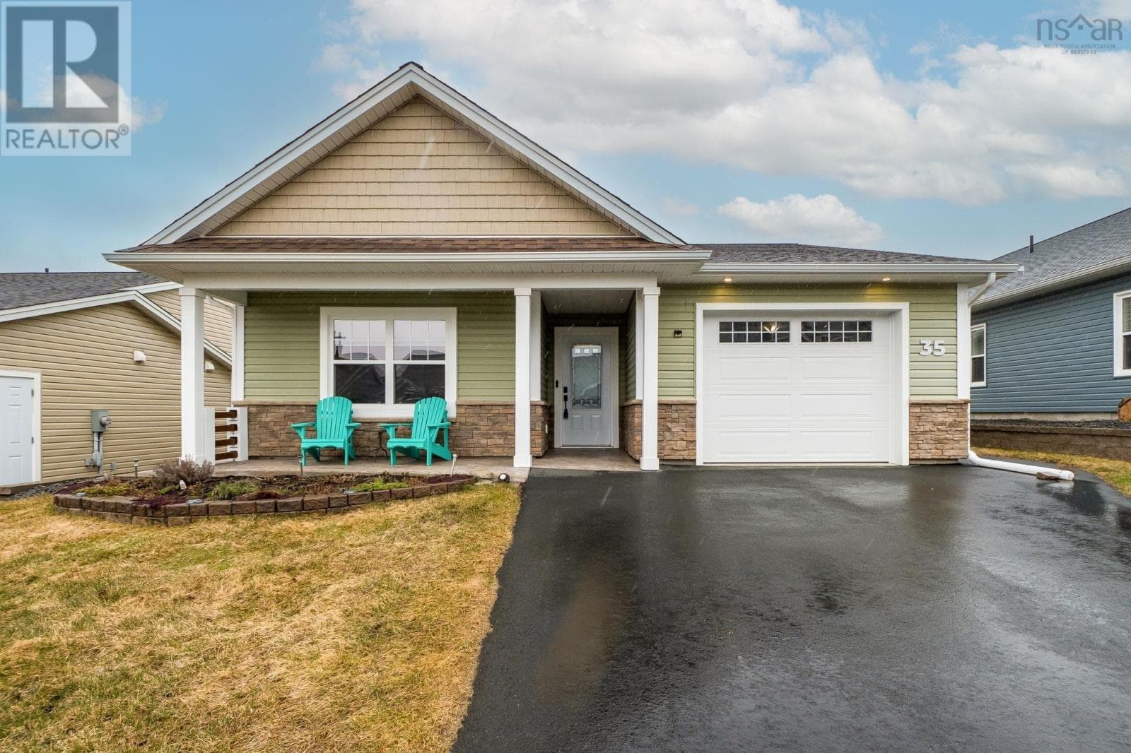 2 bed 2 bath single family at 35 Elizabeth Avenue — $589,900