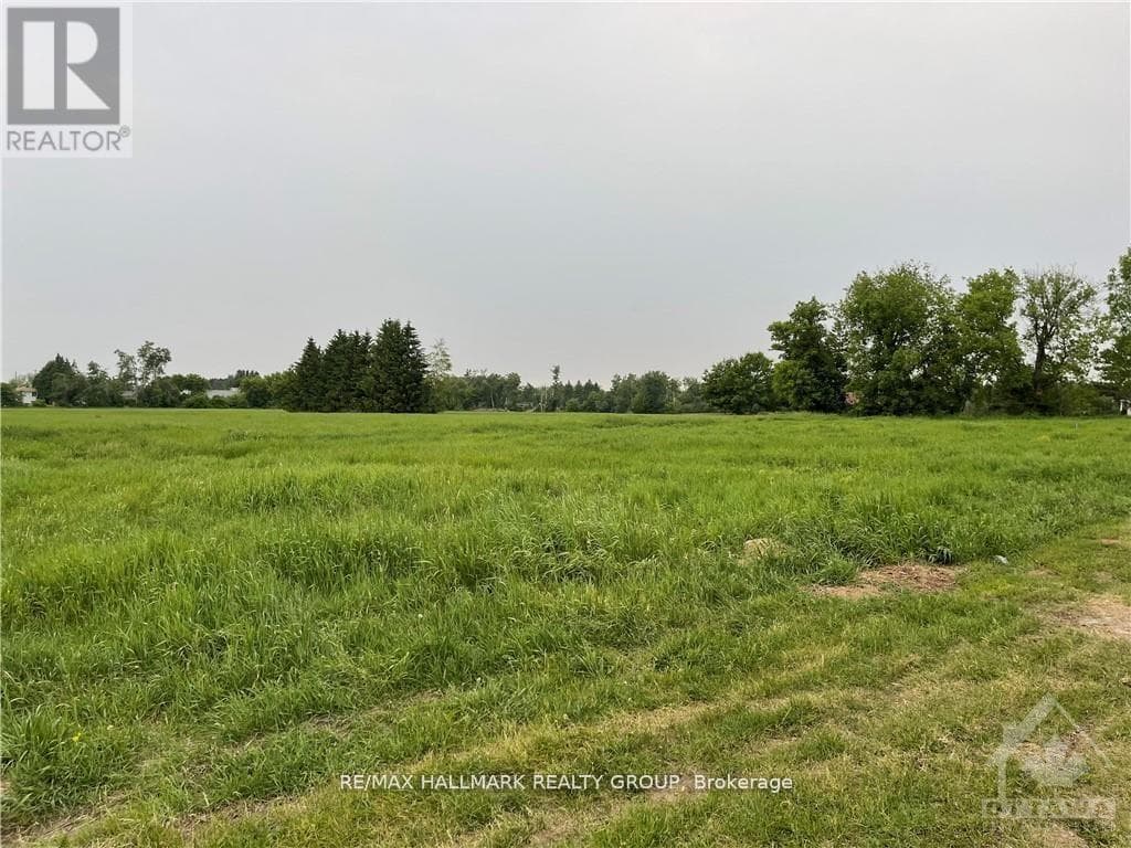 3 - 3748 CHAMPLAIN STREET photo 3