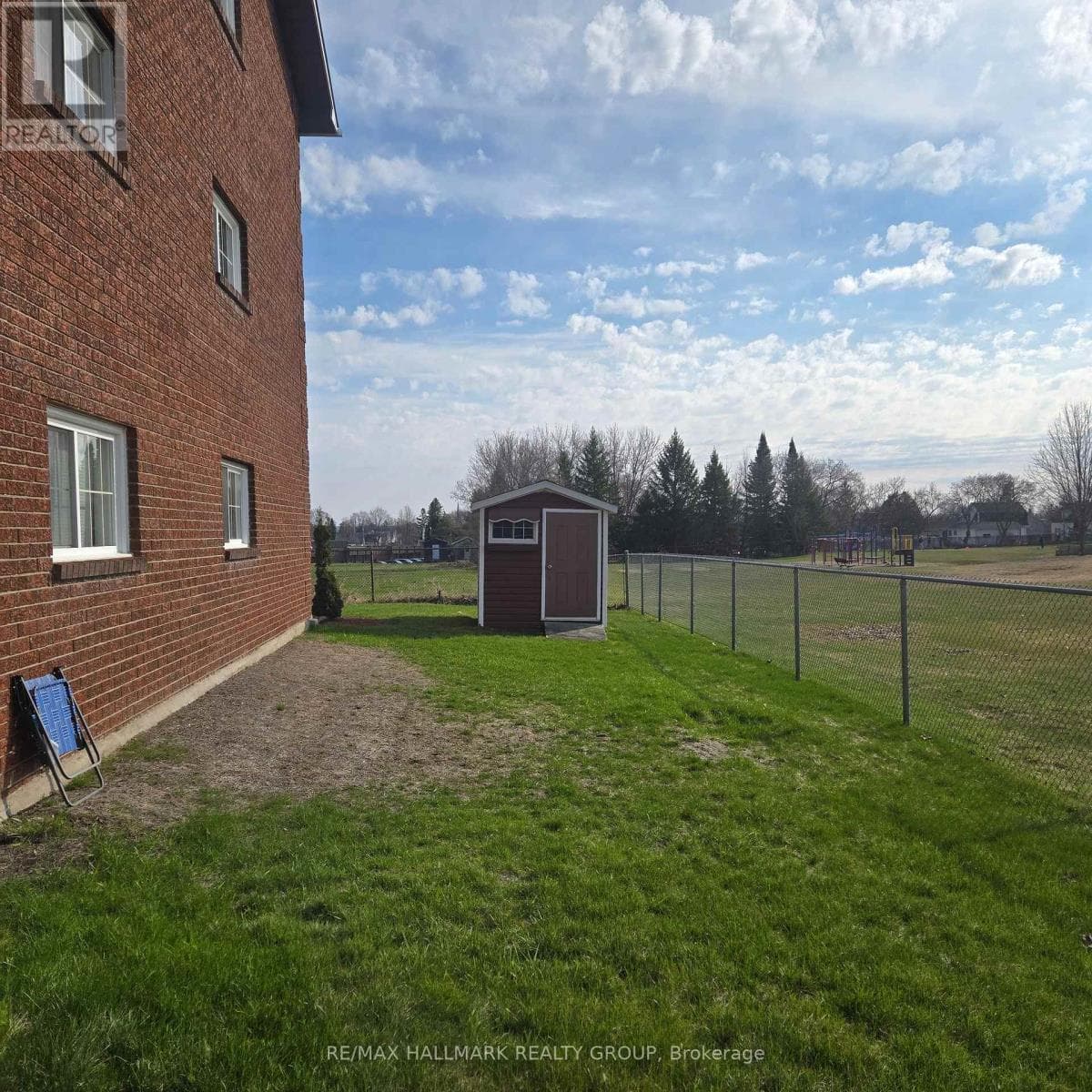 1B - 89 EDEY STREET W photo 5