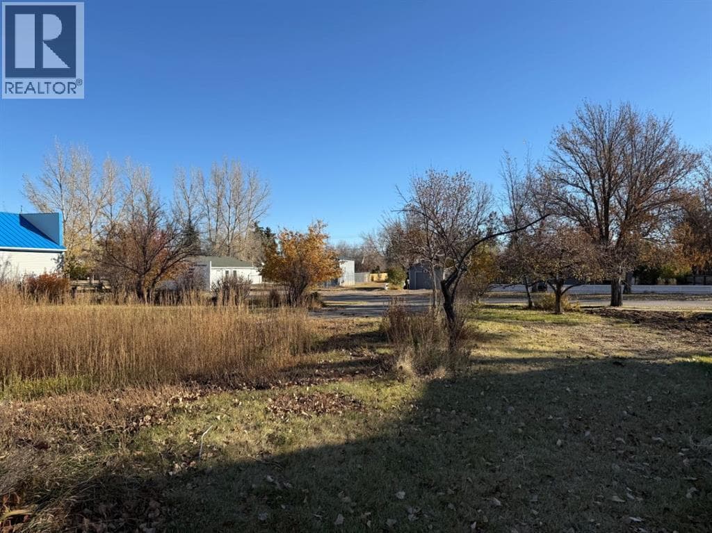 410 Grand Avenue photo 5