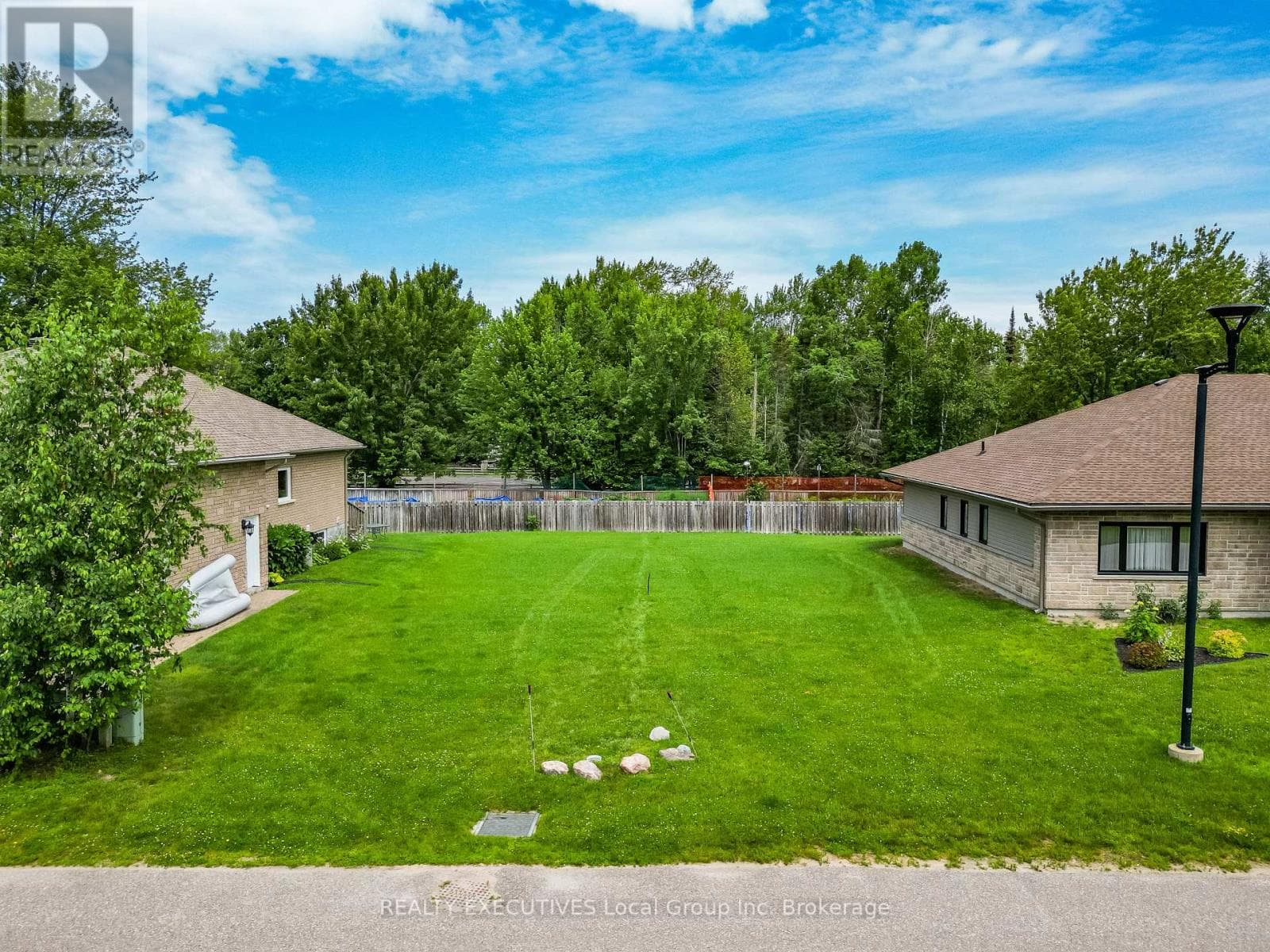 vacant land at 4 - 1134 PREMIER ROAD — $79,900