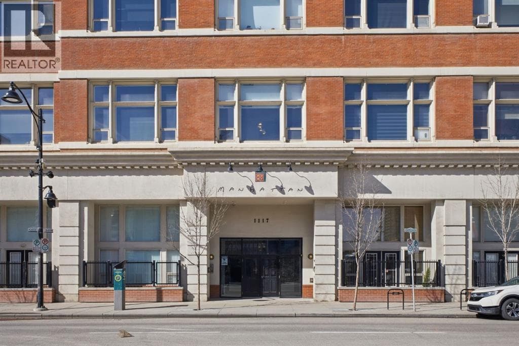 301, 1117 1 Street SW photo 3