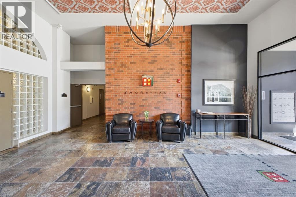 301, 1117 1 Street SW photo 4