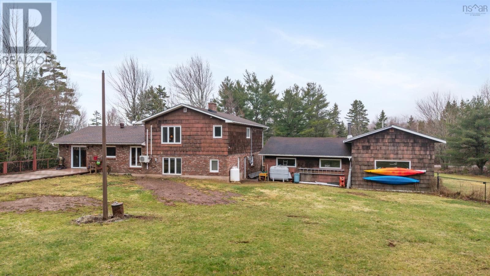 224 Sylvester Road photo 4